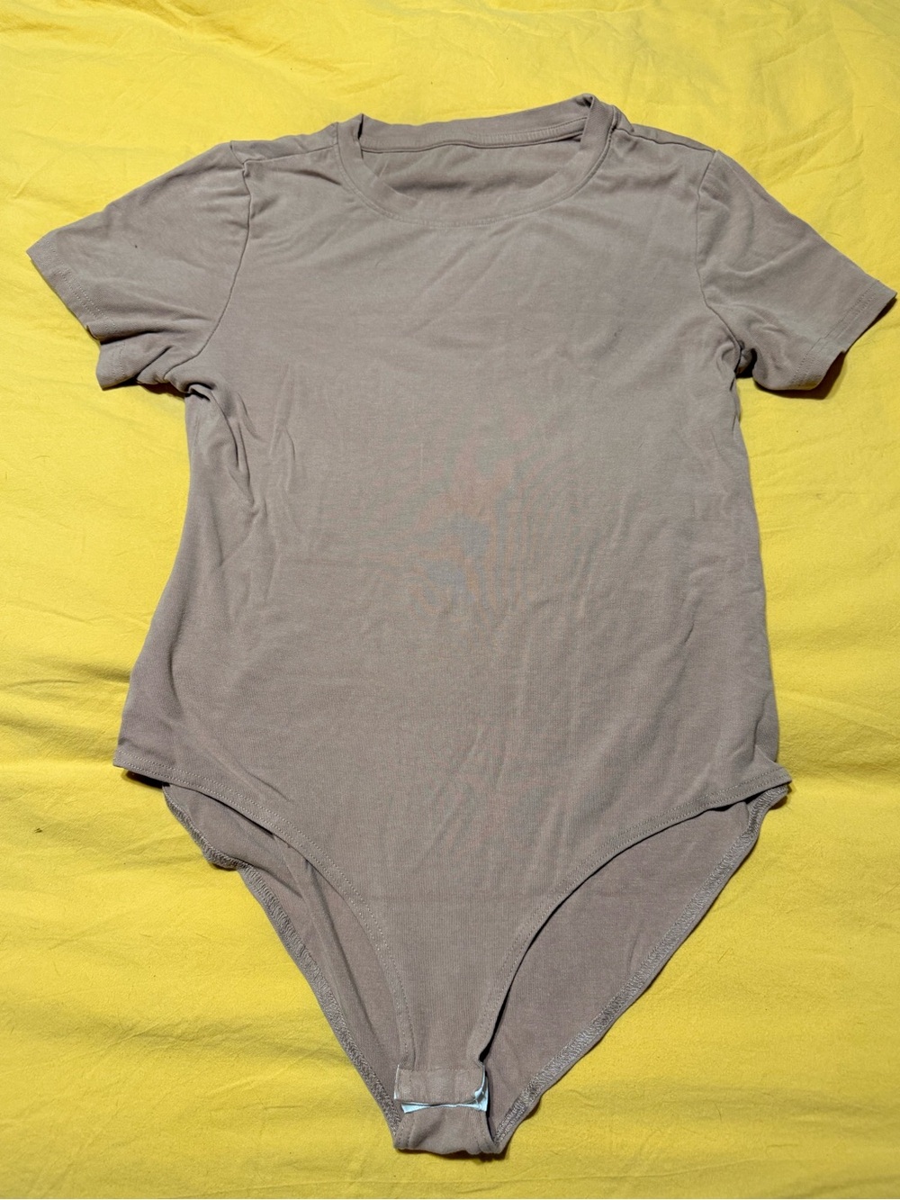 Basic Short Sleeve Bodysuit in Taupe